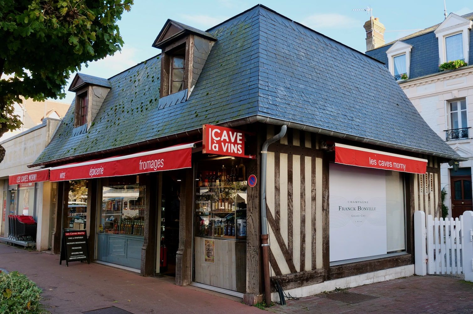 Vin champagne cave caviste deauville